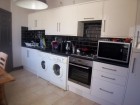 NO APPLICATION FEES!!! 4 bedroom end of terrace house to rent