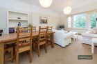 SUPERB SPACIOUS TWO BEDROOM FLAT IN QUEENS PARK (835 SQ FT / 77 SQ M)