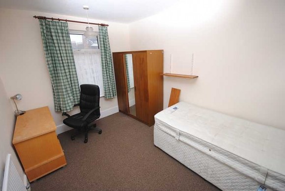 53b AR bedroom 2 (Main)