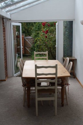 Dinning area and back Garden