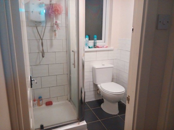 Upstairs bathroom