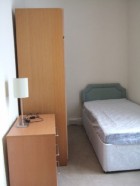 Single bedroom