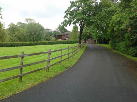 Drive way to property