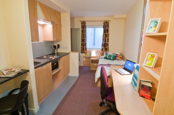 Studio Flat