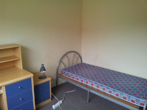 bed 1