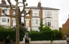 SUPERB SPACIOUS STUDIO FLAT (429 SQ FT / 39 SQ M) IN NORTH KENSINGTON