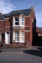 6 bedroom end of terrace to let
