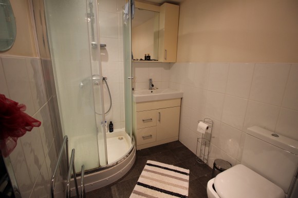 8a shower