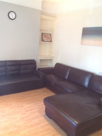lounge-cardiff
