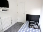 8 Fitzroy - Bedroom1.jpg