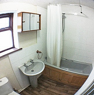 151 bathroom new 1.jpg