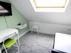8 Fitzroy - Room 6.jpg