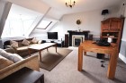 Living Room (Main)
