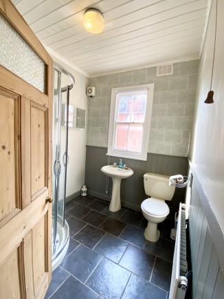 Upstairs Bathroom