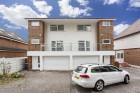 4 Bed - Dollis Avenue, Finchley, N3 1by