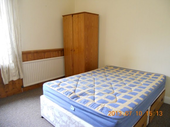 25LlanbleddianGardens7.JPG