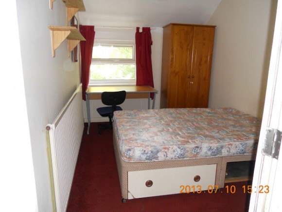 25LlanbleddianGardens11.JPG