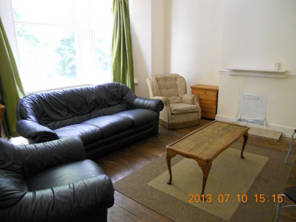 25LlanbleddianGardens1.JPG