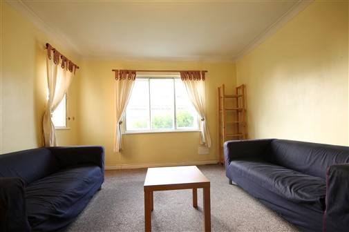 Sloane Court, J - 1