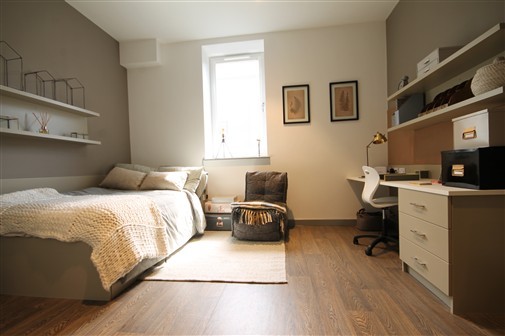 Jesmond Apartme - 12