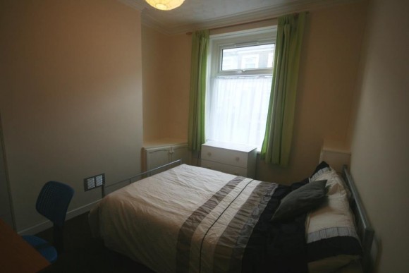 bedroom 4 cardiff student house Cardiff Pads in for Student House Rent Roath, 4 to Bed bedroom 4 cardiff student house Cardiff Pads in for Student House Rent Roath, 4 to Bed