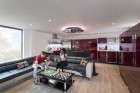 Luxe lounge