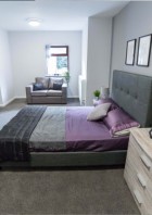 professionals looking for rooms to rent in Huddersfield