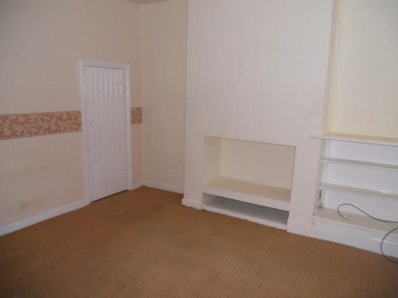 Reception room (2)