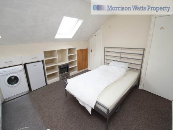 1 Bed - Claremont View, Woodhouse, Leeds