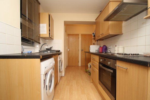 8 Bed - Winston Gardens, Headingley, Leeds