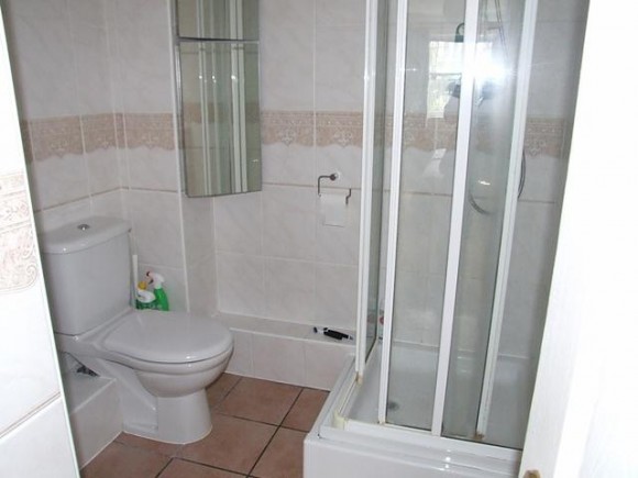Ensuite