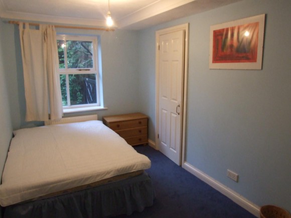 bedroom2