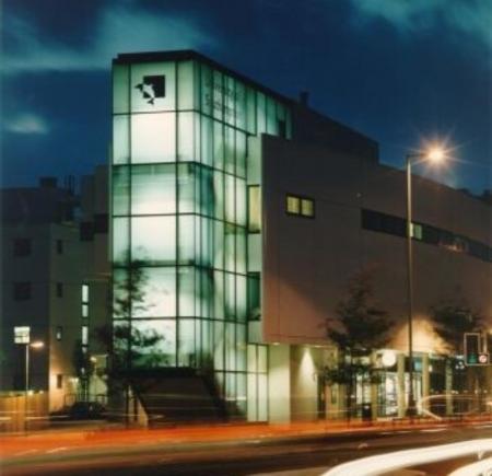 Southampton University close by