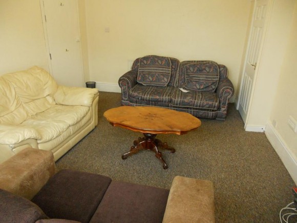 Huge Lounge