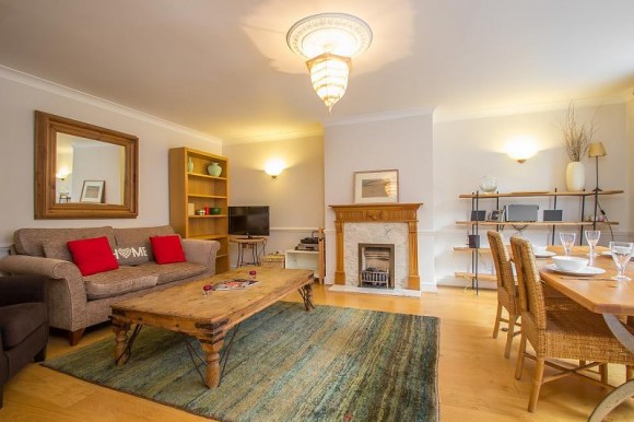 reception room
