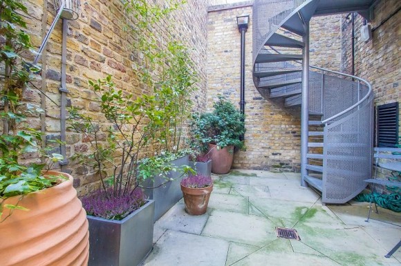 courtyard