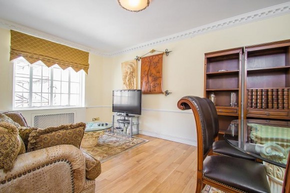 reception room
