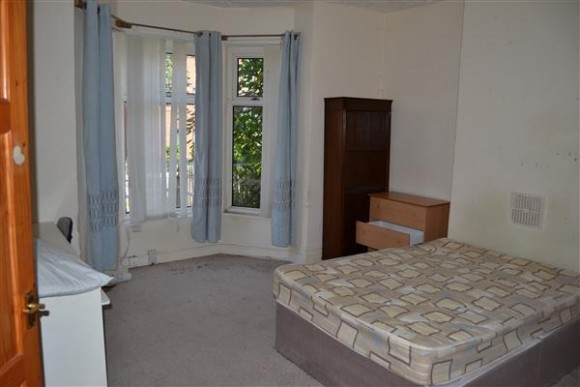 Large 6 Bed House