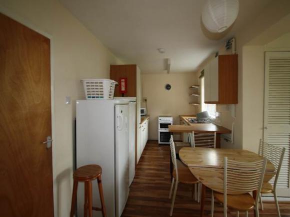 Kitchen/Living area