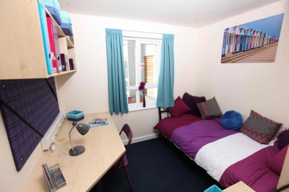 Pictures shown are of our show flat and are not representative of all flats. Final room layout and furniture specification may vary