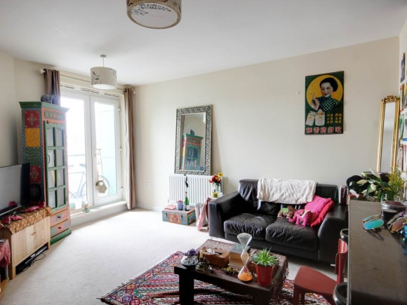 Living room 1