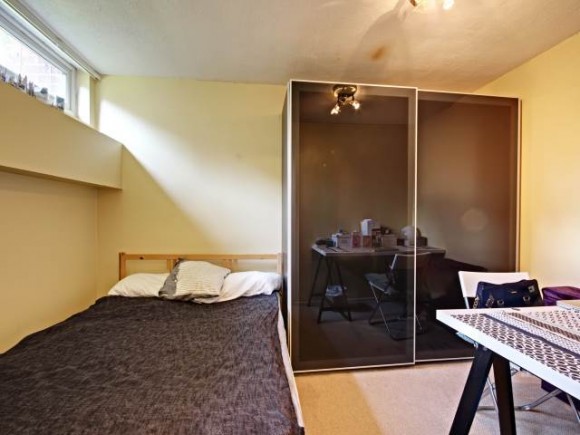 Studio / Study / 4th Bedroom
