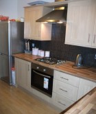Next to Hull University, Spacious 4 Bed semi-detached student property